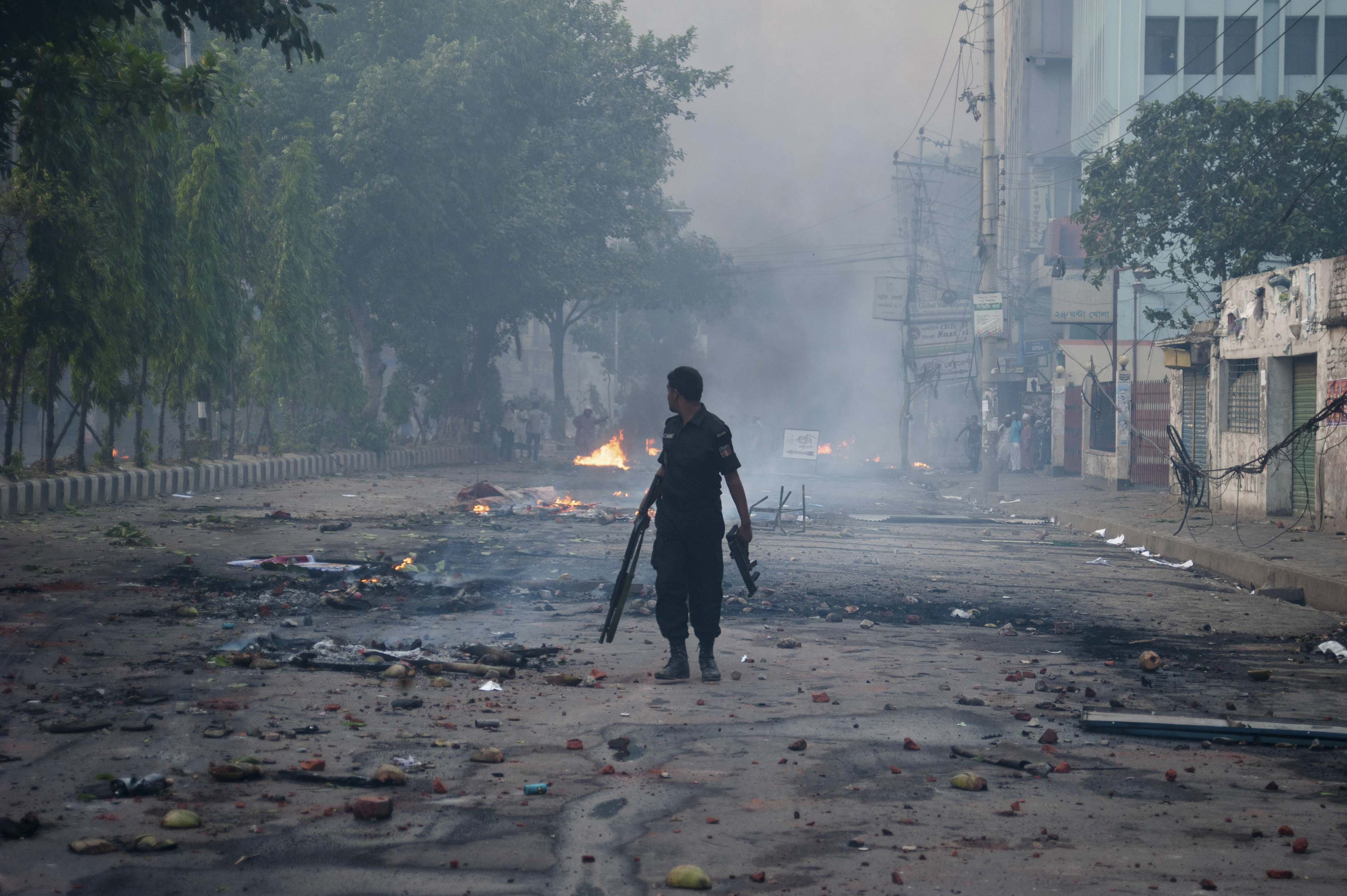 Δεκάδες νεκροί στη διάρκεια συγκρούσεων αστυνομίας-ισλαμιστών στο Μπανγκλαντές